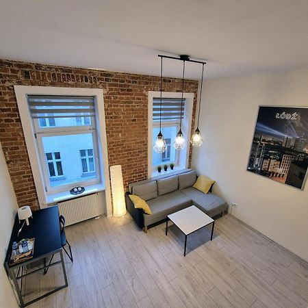 Klimatyczny Apartament W Magicznym Miejscu Лодз Екстериор снимка